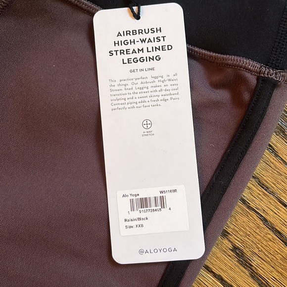 NWT-Alo Raisin and black striped leggings - Picture 3 of 5